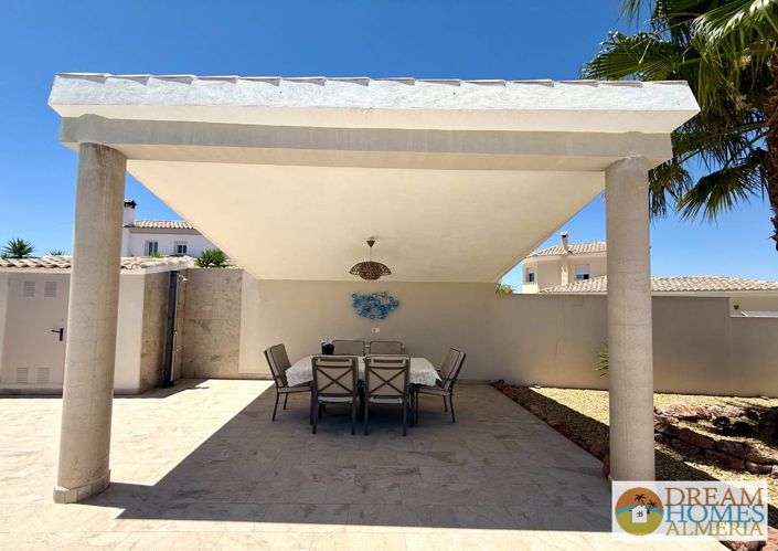 Image No.8-2 Bed Villa for sale