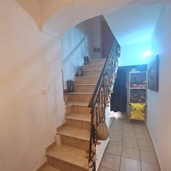 Image No.9-3 Bed Townhouse for sale
