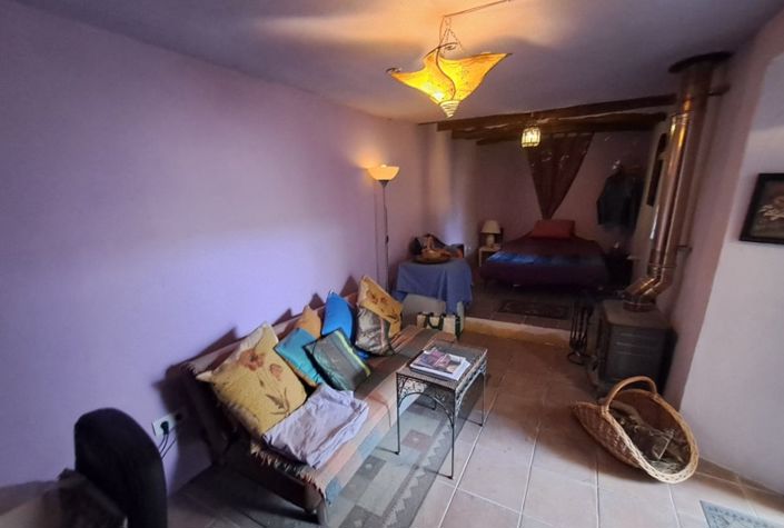 Image No.11-3 Bed Townhouse for sale