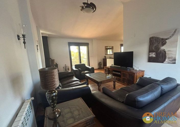 Image No.18-6 Bed Villa / Detached for sale