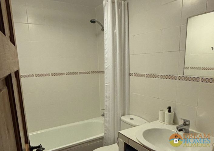 Image No.25-6 Bed Villa / Detached for sale