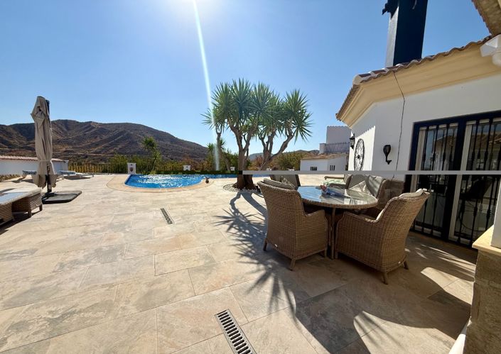 Image No.13-3 Bed Villa for sale