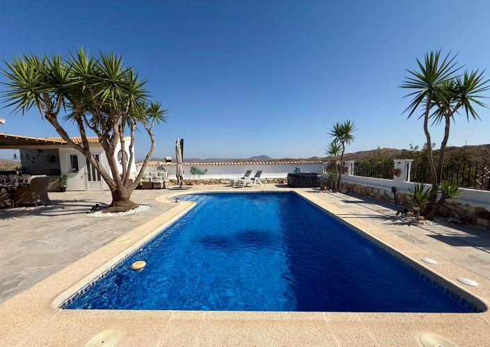 Image No.14-3 Bed Villa for sale