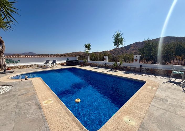 Image No.15-3 Bed Villa for sale