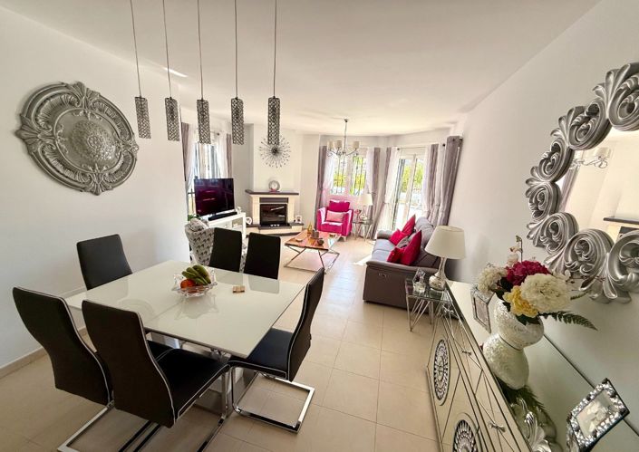 Image No.19-3 Bed Villa for sale