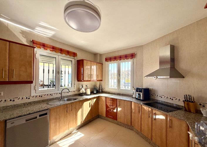 Image No.23-3 Bed Villa for sale