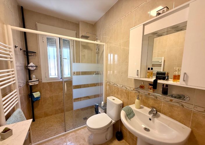 Image No.27-3 Bed Villa for sale