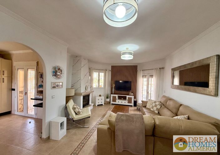 Image No.20-3 Bed Villa for sale