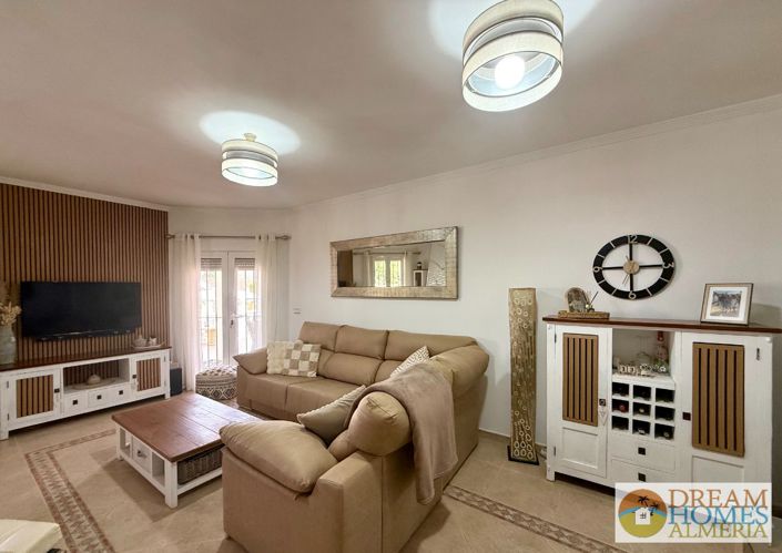 Image No.21-3 Bed Villa for sale
