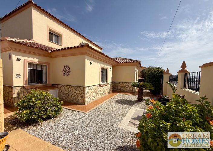 Image No.45-3 Bed Villa for sale