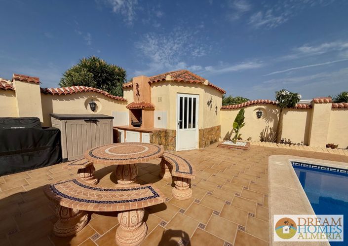 Image No.9-3 Bed Villa for sale