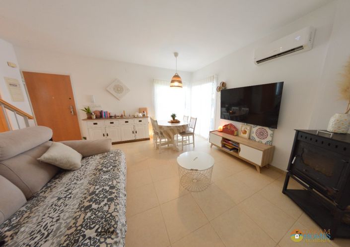 Image No.10-3 Bed Duplex for sale