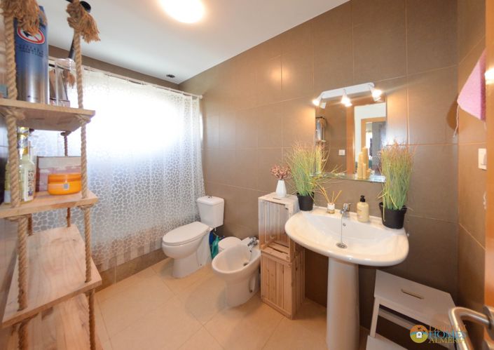 Image No.22-3 Bed Duplex for sale