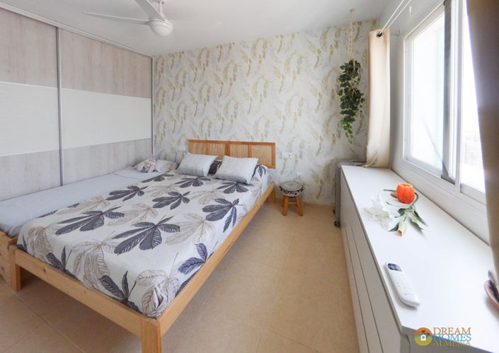 Image No.25-3 Bed Duplex for sale