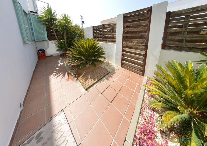 Image No.46-3 Bed Duplex for sale