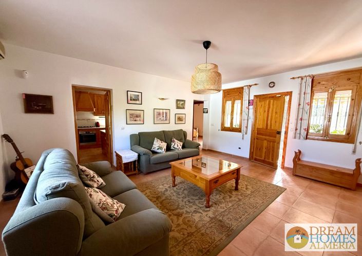 Image No.20-3 Bed Villa for sale