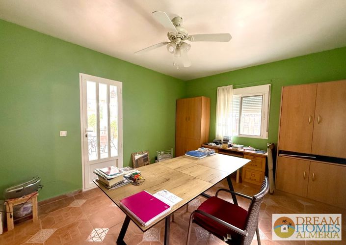 Image No.18-3 Bed Villa for sale