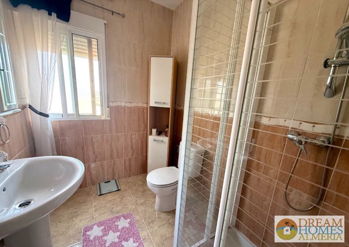 Image No.32-3 Bed Villa for sale