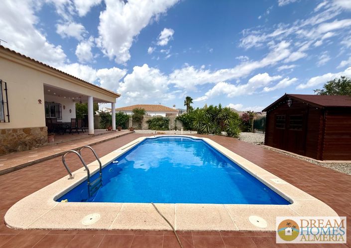 Image No.41-3 Bed Villa for sale