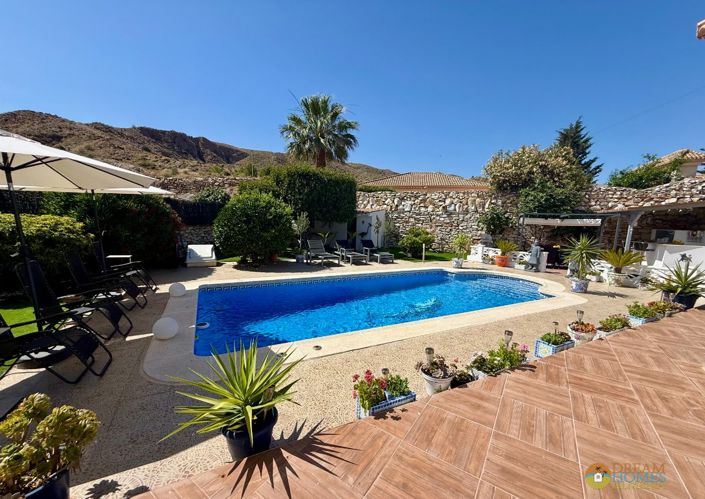 Image No.42-4 Bed Villa for sale