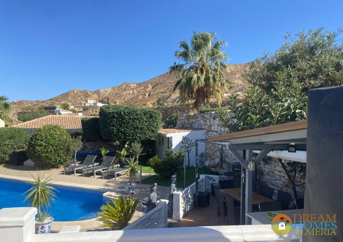 Image No.47-4 Bed Villa for sale