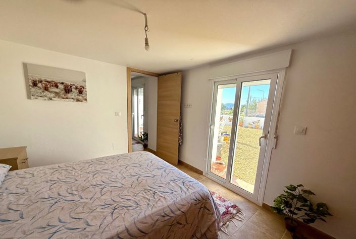 Image No.22-3 Bed Villa / Detached for sale