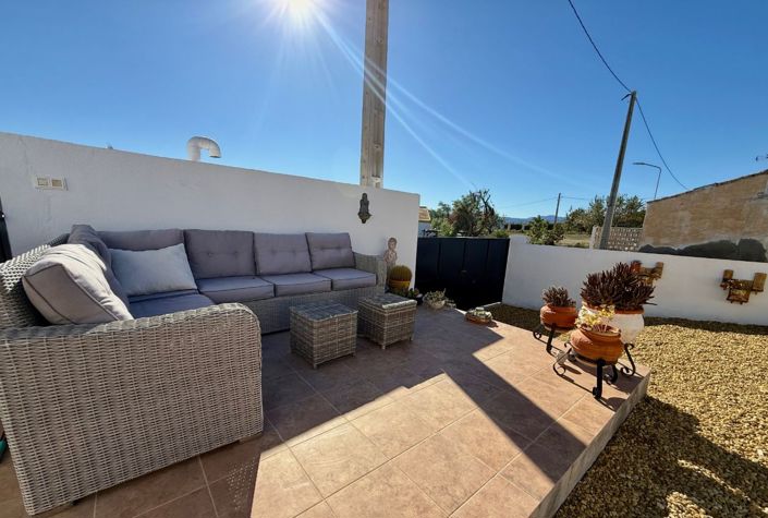Image No.4-3 Bed Villa / Detached for sale