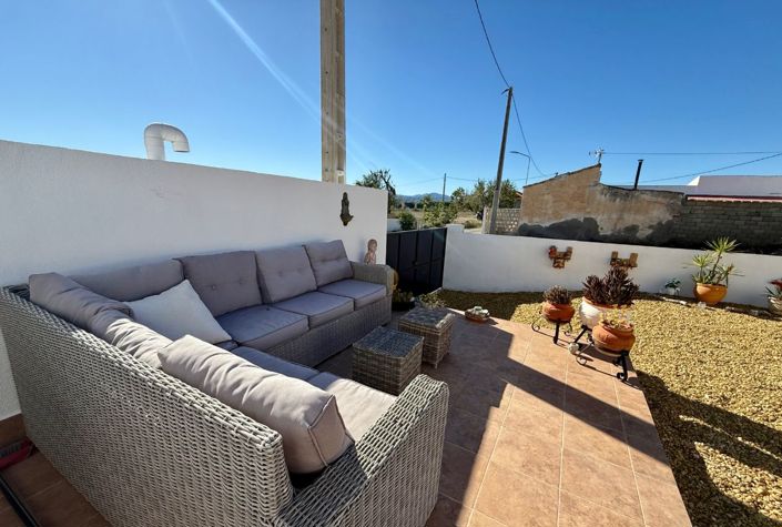 Image No.8-3 Bed Villa / Detached for sale