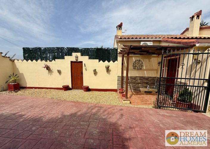 Image No.27-2 Bed Villa for sale