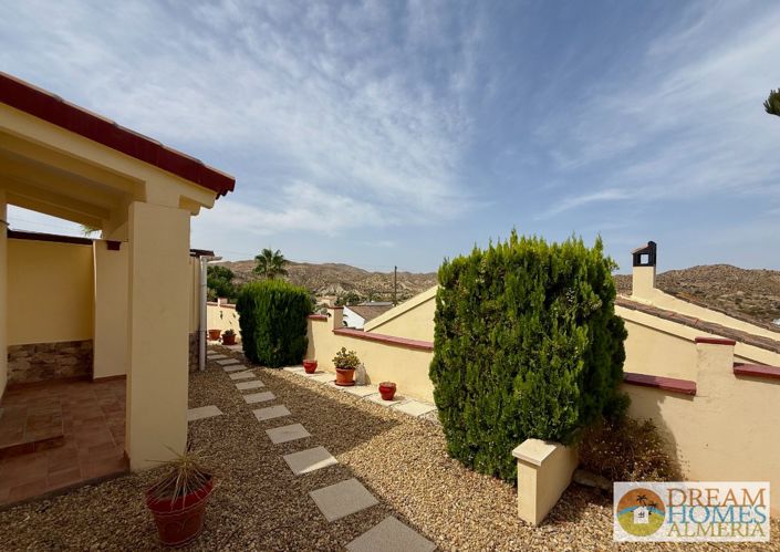 Image No.29-2 Bed Villa for sale