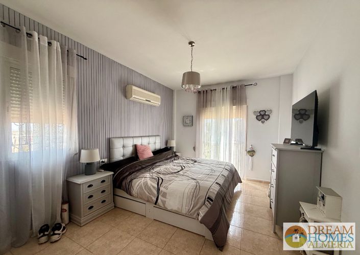 Image No.17-5 Bed Villa for sale