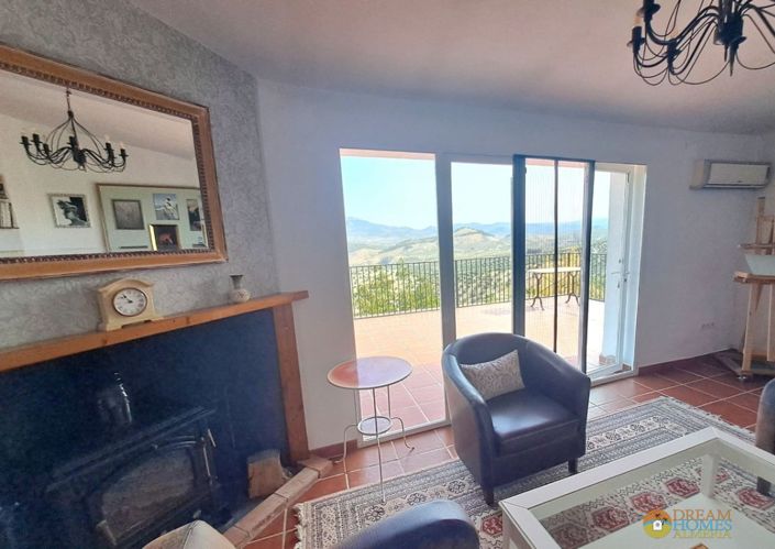 Image No.11-3 Bed Semi-Detached for sale