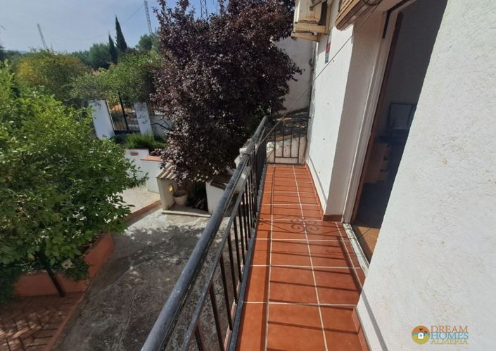 Image No.20-3 Bed Semi-Detached for sale
