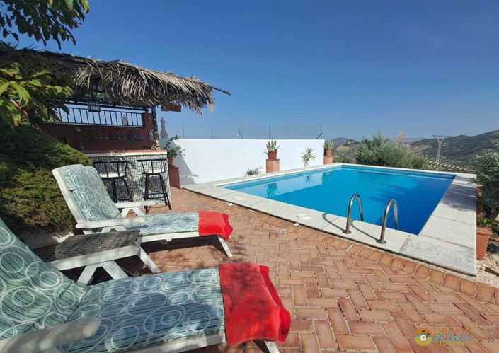 Image No.28-3 Bed Semi-Detached for sale