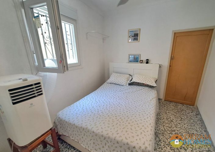 Image No.16-3 Bed Townhouse for sale