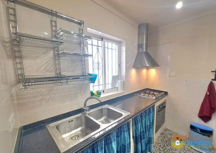 Image No.5-3 Bed Townhouse for sale