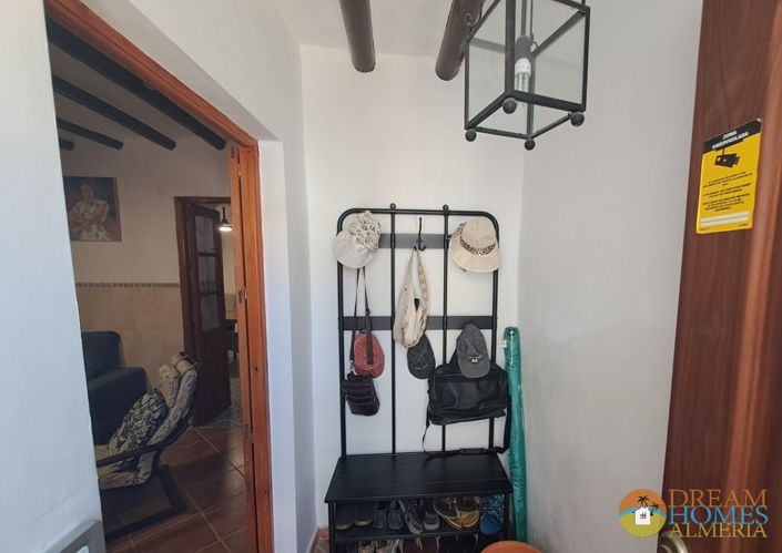 Image No.9-3 Bed Townhouse for sale