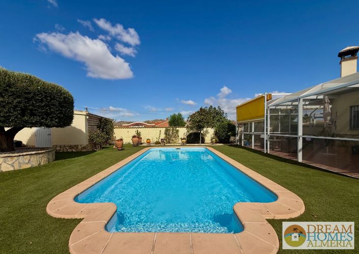 Image No.24-3 Bed Villa for sale