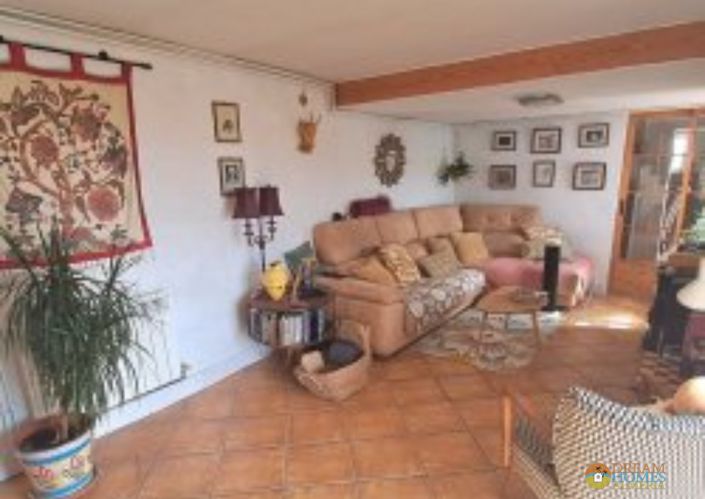 Image No.12-4 Bed Villa / Detached for sale