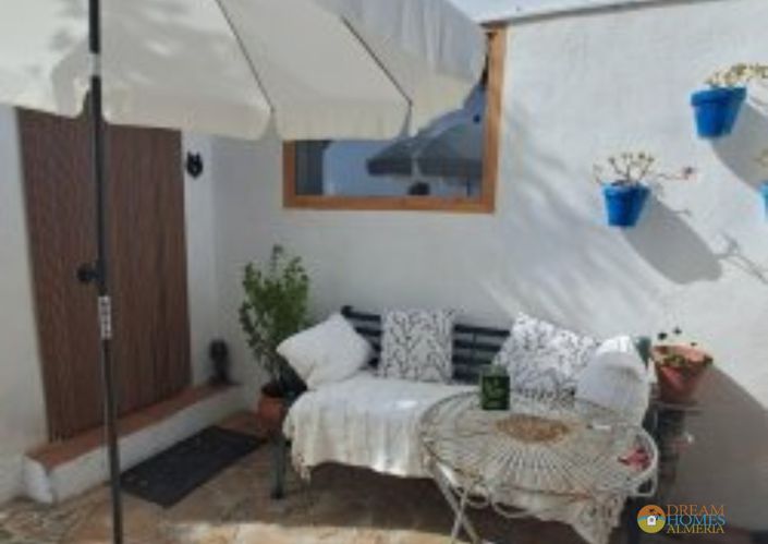 Image No.18-4 Bed Villa / Detached for sale