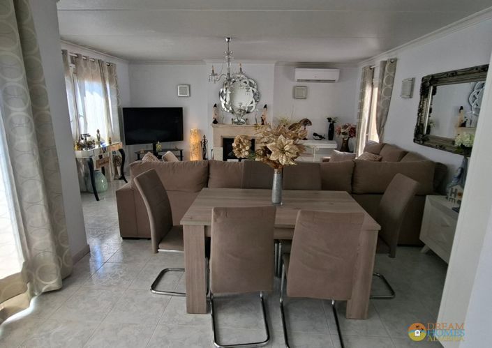 Image No.14-3 Bed Villa for sale