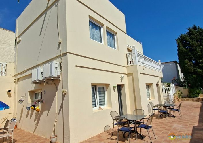 Image No.38-3 Bed Villa for sale