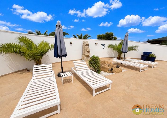 Image No.37-3 Bed Villa for sale