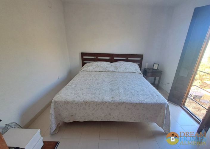Image No.21-5 Bed Villa / Detached for sale