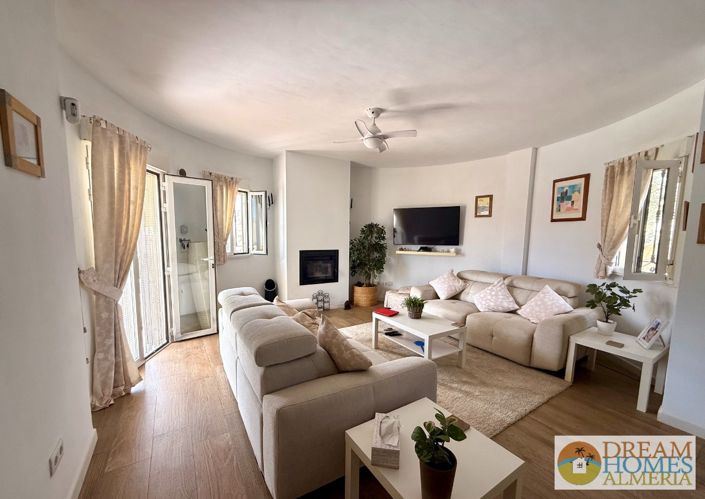 Image No.18-2 Bed Villa for sale