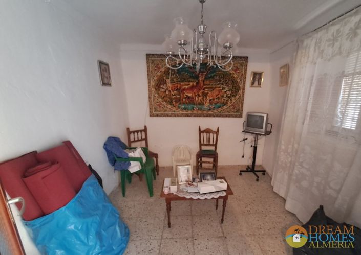 Image No.3-5 Bed Townhouse for sale