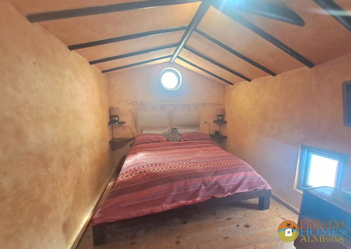 Image No.32-4 Bed Villa / Detached for sale