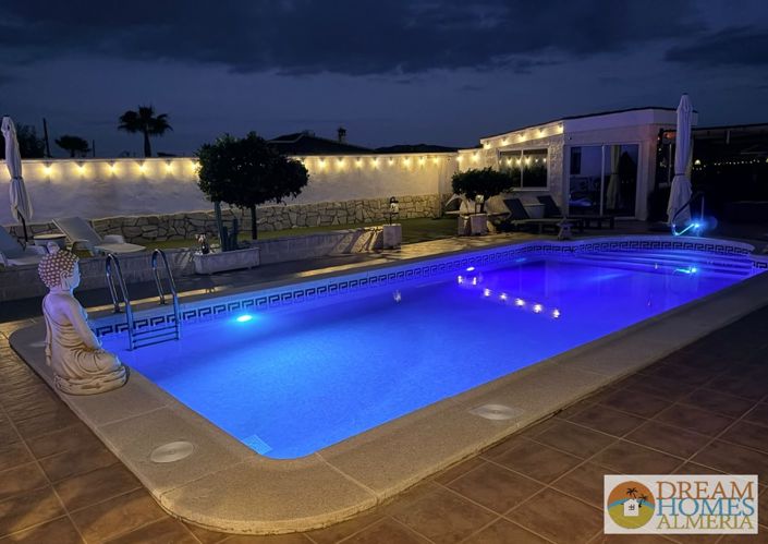 Image No.38-3 Bed Villa for sale