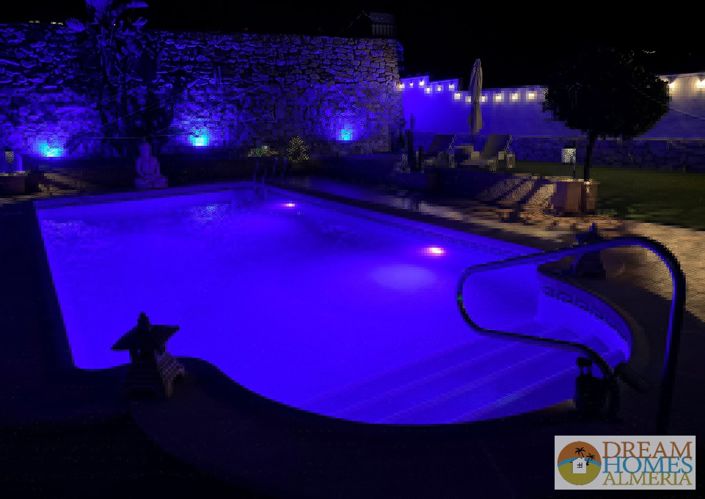Image No.39-3 Bed Villa for sale
