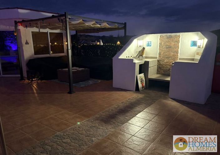 Image No.40-3 Bed Villa for sale